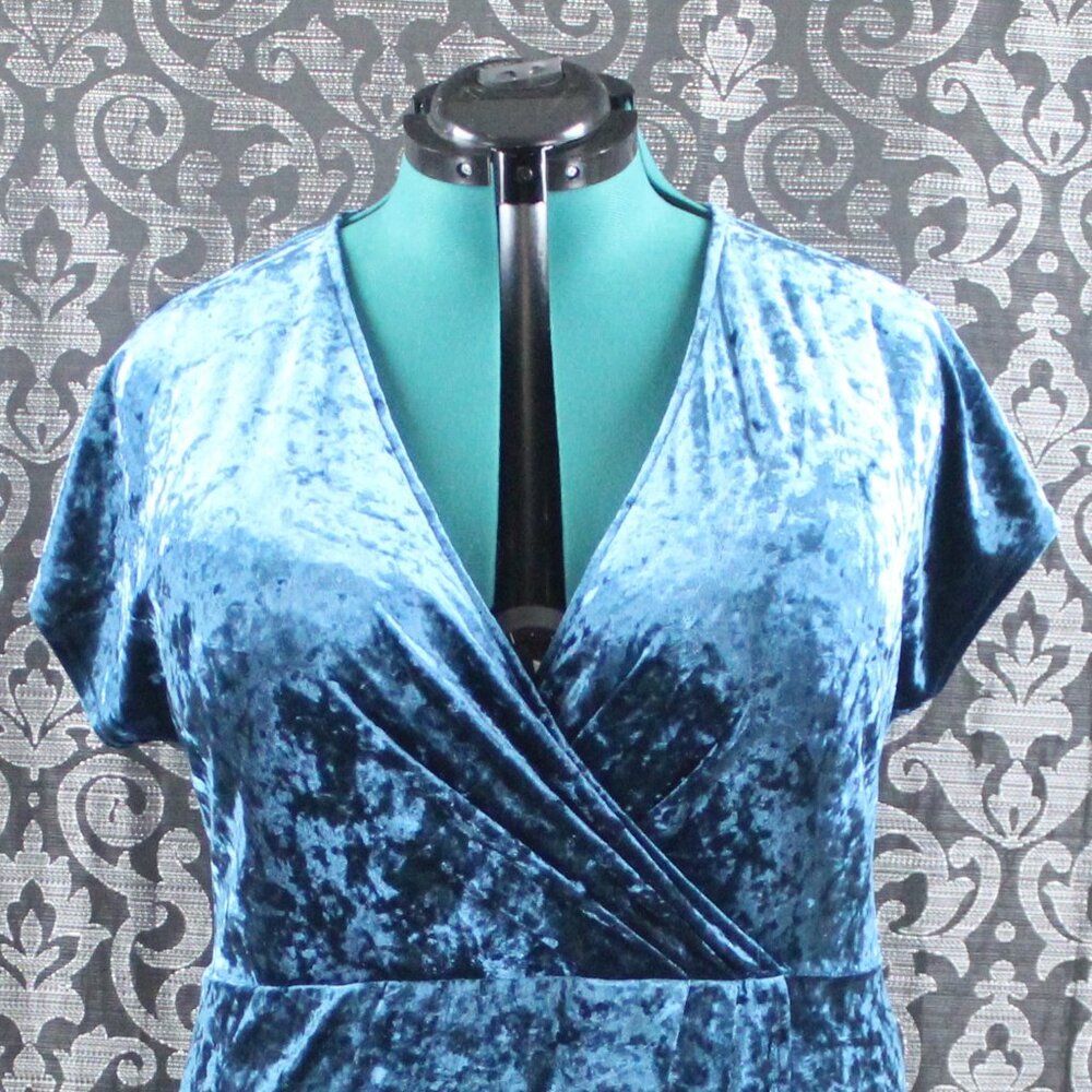 London Style Velvet Faux Wrap Dress Stretch Sleeveless 14W 2X/3X